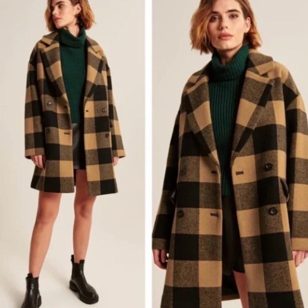 Abercrombie & Fitch Oversized Plaid Coat
